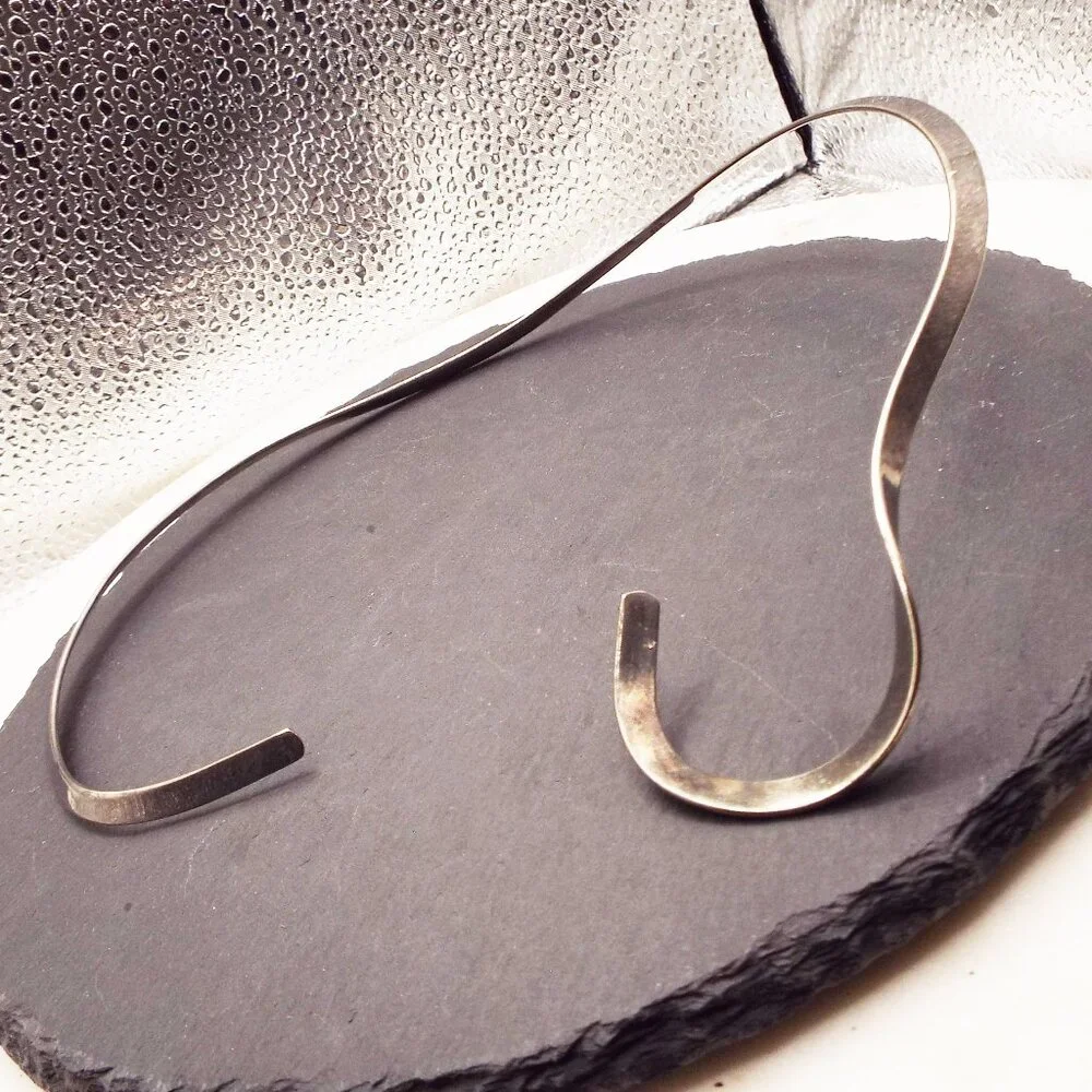 MID CENTURY MODERN STERLING SCULPTURAL ONE OF A KIND CHOKER NECKWIRE NECKLACE B1 - Picture 4 of 4